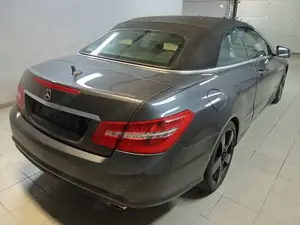 Mercedes-Benz E 350 E 350 CDI Coupe/Cabrio Bild 3