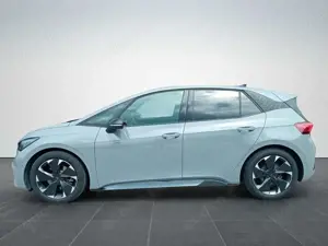 CUPRA Born 150kW/58kWh*LED*Navi*SHZ*Pano*Pilot-XL Plus Bild 2