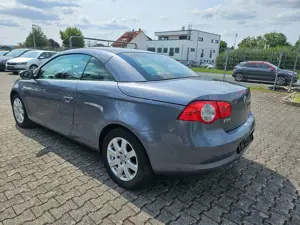 Volkswagen Eos 1.4  02/27 Bild 3