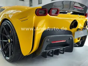 Ferrari SF90 Spider Novitec Carbon Lift Bild 4
