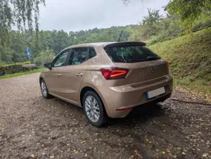 SEAT Ibiza Ibiza 1.6 TDI S Bild 2