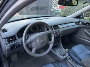 Audi A6 A6 2.4 Bild 5