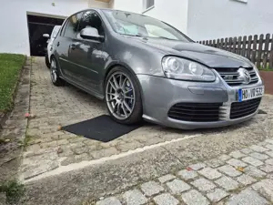 Volkswagen Golf R32 4Motion DSG