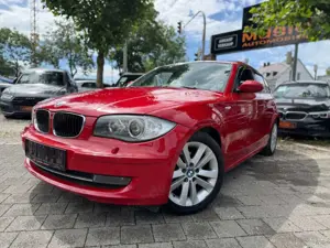 BMW 120 Baureihe 1 Lim. 120d Bild 2