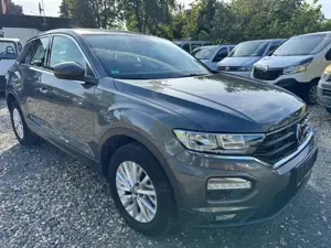 Volkswagen T-Roc Navi CarPlay PDC 8 Fachbereift  Zahnriemen Neu Bild 3