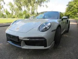 Porsche 992 Turbo S  Vollausstattung/Aero-Kit/SSD/Liftsy