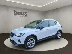 SEAT Arona 1.0 TSI FR Allwetterreifen Navigation Ambi