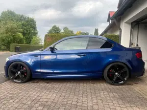 BMW 118 118d Coupe