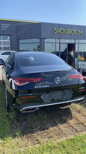 Mercedes-Benz CLA 200 d 8G-DCT AMG Line