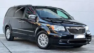 Lancia Voyager Platinum AHK Standheizung! MIETKAUF