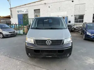 Volkswagen T5 Kombi Kasten Bild 2