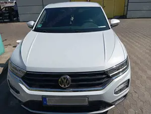Volkswagen T-Roc 1.5 TSI ACT OPF DSG Sport Bild 4