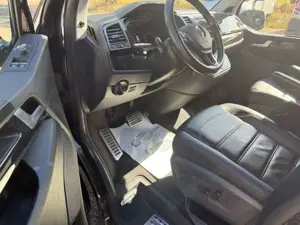 Volkswagen T6 Multivan Business 4Motion Bild 5