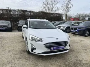 Ford Focus Turnier Cool  Connect Aut. NAVI+SPURASSIST