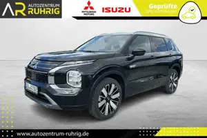 Mitsubishi Outlander Top