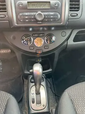 Nissan Note 1.6 Automatik Bild 5