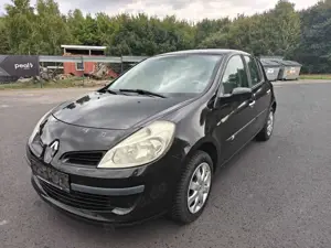 Renault Clio 16V 1.6 HU8/27*KLIMA*BC*PDC*MFL*CD-RADIO*5TÜRER