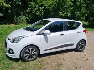 Hyundai i10 i10 1.2 Trend Zahnriemen und Wapu neu Bild 1