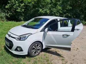 Hyundai i10 i10 1.2 Trend Zahnriemen und Wapu neu Bild 2