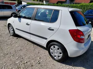 Skoda Fabia 1.2 HTP Ambiente   Steuerkette_Neu,  Tüv Neu