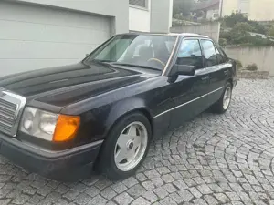 Mercedes-Benz E 260 260 E