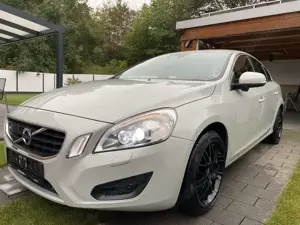 Volvo S60 Momentum