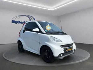 smart forTwo CabrioI Verdeck rot IJBL I NaviI LED ISZH Bild 4
