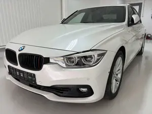 BMW 330 i /LED/Navi-Proff./Head-Up/Kamera