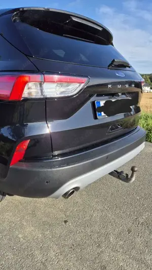 Ford Kuga 2.5 Duratec FHEV TITANIUM X Bild 4