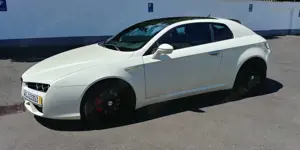 Alfa Romeo Brera Brera Diesel 2.4 JTDM 20V DPF Bild 3