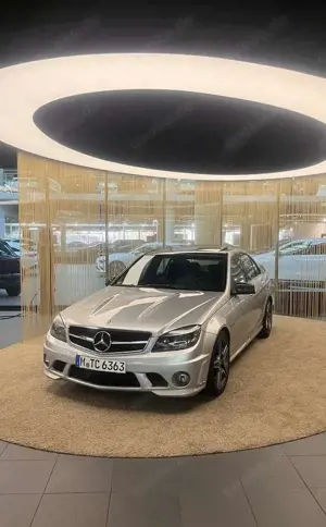 Mercedes-Benz C 63 AMG
