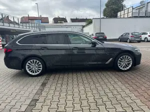 BMW 520 d Aut. Luxury Line AHK/STOPGO/HUD/STANDH. Bild 4
