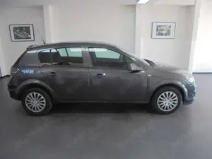Opel Astra 1.4 Edition Klima TÜV 06/2027