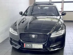 Jaguar XF R-Sport Black Pack+Pano+Head-Up+Meridian Bild 3