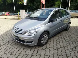 Mercedes-Benz B 180 Automatik Klima 2 Hand Preis inkl Neu Tüv