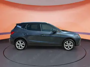 SEAT Arona ARONA 1.0 TSI FR *Einparkhilfe *DAB *ANSCHLUSSGA Bild 5