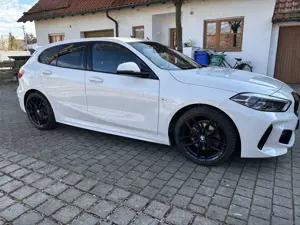 BMW 118 118d Aut. M Sport Shadow 18" Garantie