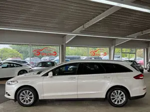 Ford Mondeo 2.0 TDCi Turnier *AHK*SHZ*NAV*ACC*PDC*RK* Bild 2