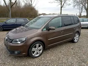 Volkswagen Touran 1.4 TSI DSG Highline  "108800 km*7 Sitze"