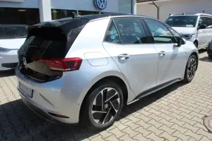 Volkswagen ID.3 Pro 62kWh ACC+Kamera+Sitzheizung+18-Zoll Klima Bild 3