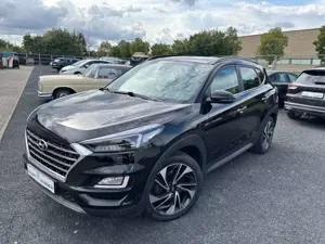 Hyundai TUCSON Premium LED Leder 360° Panorama AHK Bild 3