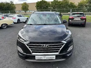 Hyundai TUCSON Premium LED Leder 360° Panorama AHK Bild 2