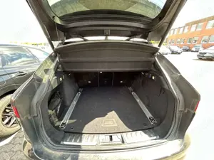 Jaguar F-Pace R-Sport AWD Bild 3