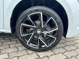 Skoda Kamiq 1.0 TSI 85kW MONTE CARLO Bild 5