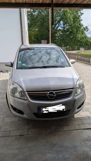Opel Zafira 1.8 Edition