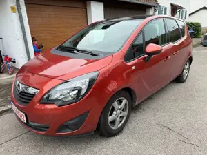 Opel Meriva Color Edition Bild 2