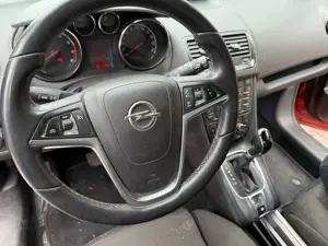 Opel Meriva Color Edition Bild 5