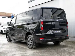 Ford Tourneo Custom Titanium L1 Allrad+Automatik+ACC Klima Navi Leder Bild 3