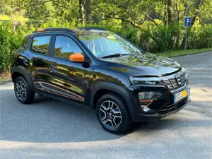 Dacia Spring Comfort Plus, Klimaanlage, Allwetter, NAVI