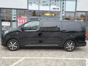 Toyota Proace 2,0-l-D-4D L2 (8-Si.) Autm. Verso Family  Navi Dig Bild 5